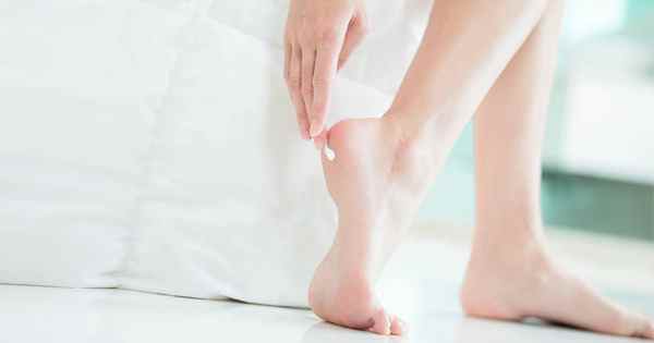 Severe Cracked Heel Repair Restoring Balm – DrScholls